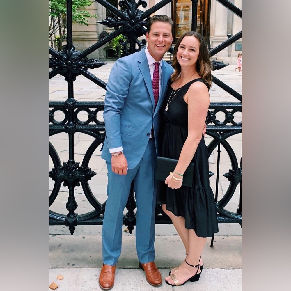 Bonobos suit in light blue. 42L, slim fit.